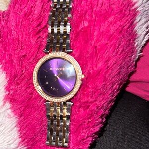 Michael Kors watch small fitting but can always get fixed